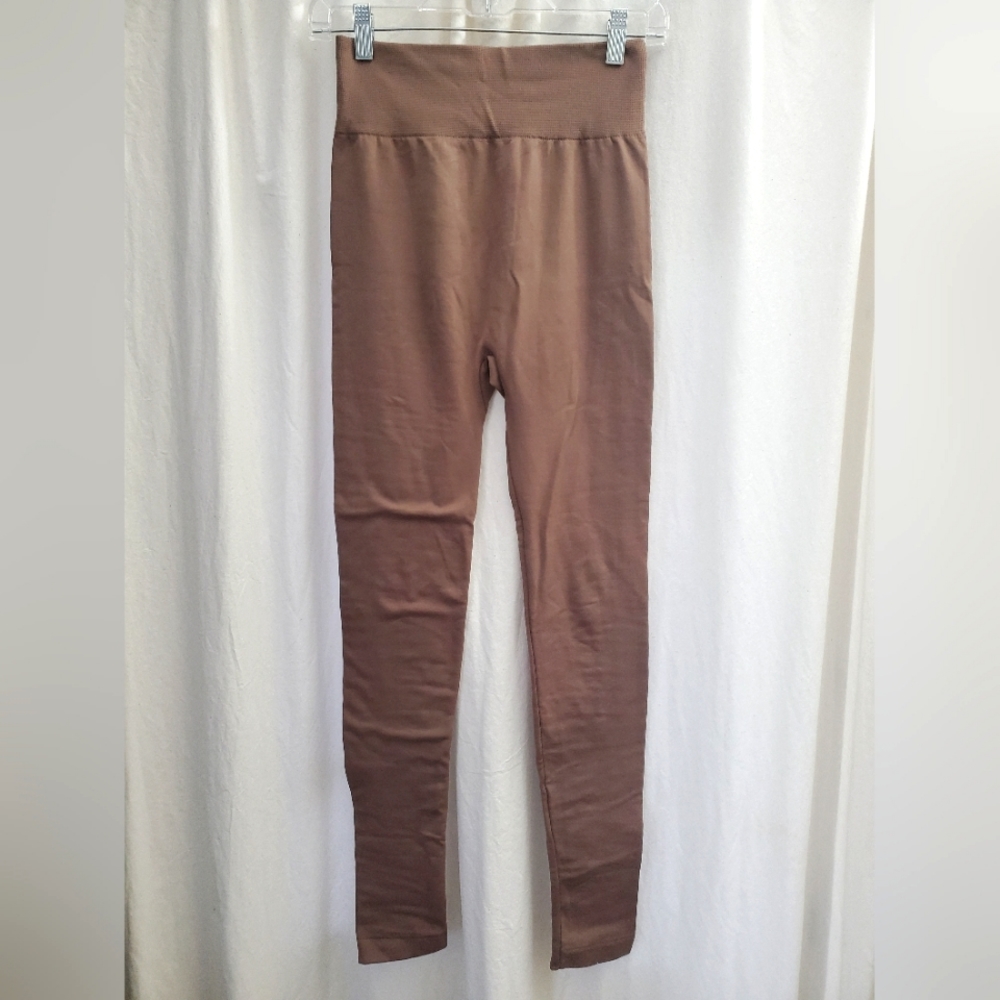 Tan Fleece Lined Leggings Women's Medium NWOT Soft Light Brown New Seamless